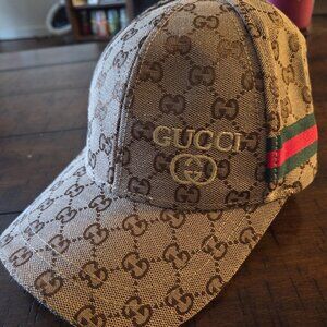 Gucci monogram baseball cap